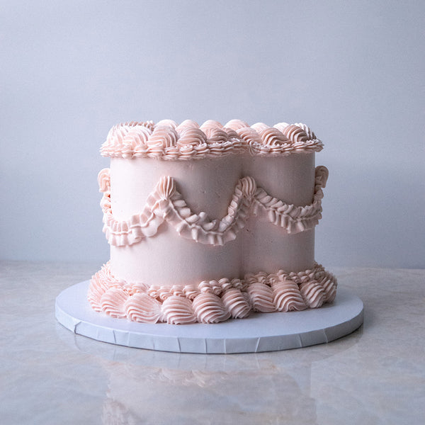Veganes Vintage Cake Herz in rosa